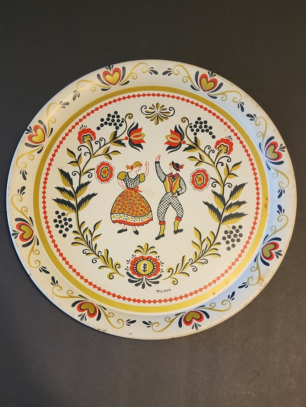 MAXEY Vintage Folk Dance Decorative Large METAL TRAY in Cream, GOLD & Red